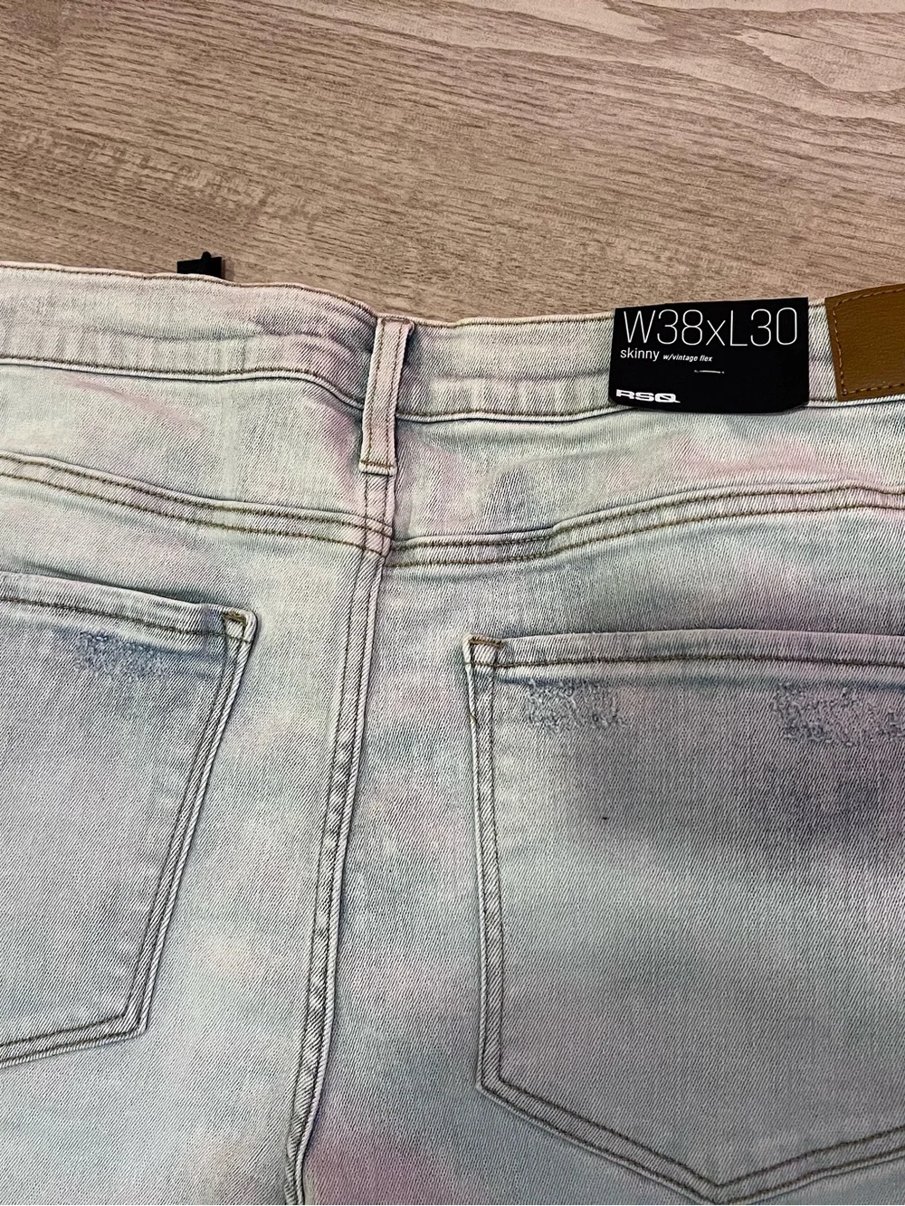 NEW WITH TAGS RSQ TILYS SKINNY LIGHT WASH JEANS